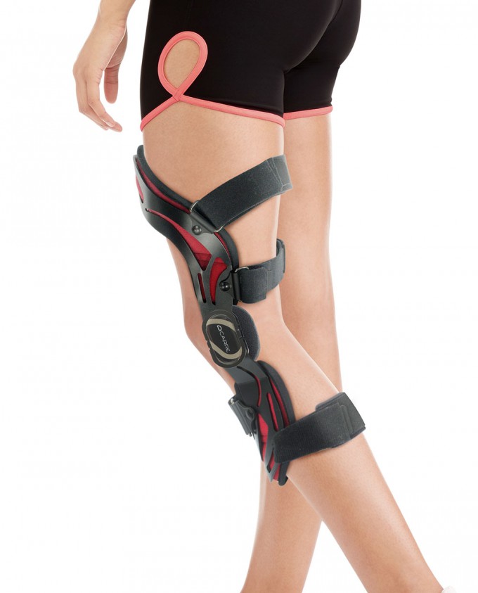 acl-ligament-knee-brace-dicarre-sports-medical-brace